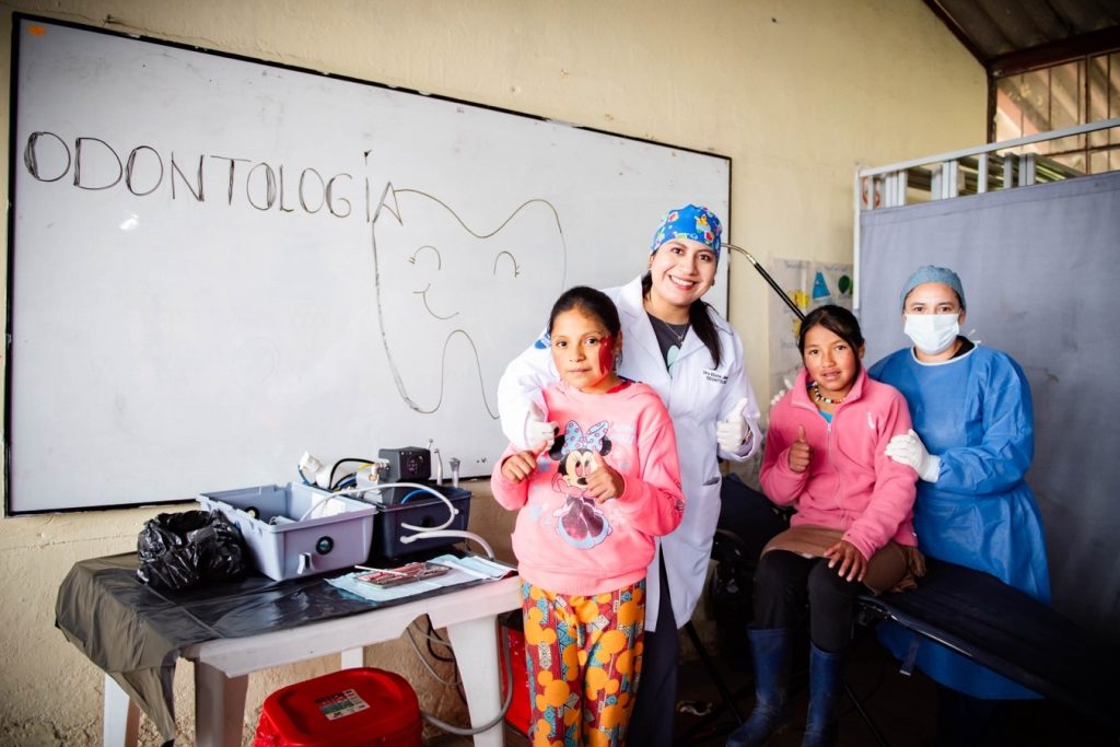 El Patronato Municipal de Latacunga lanza nueva campaña de Odontología en convenio con la Universidad Internacional del Ecuador (UIDE)